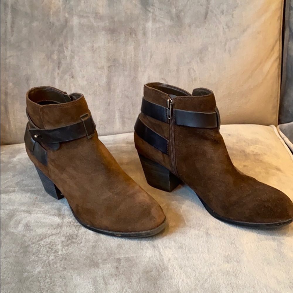 Dolce Vita Booties